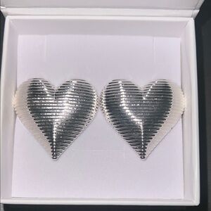 Heaven Mayhem Silver Heart-Shaped Earrings
